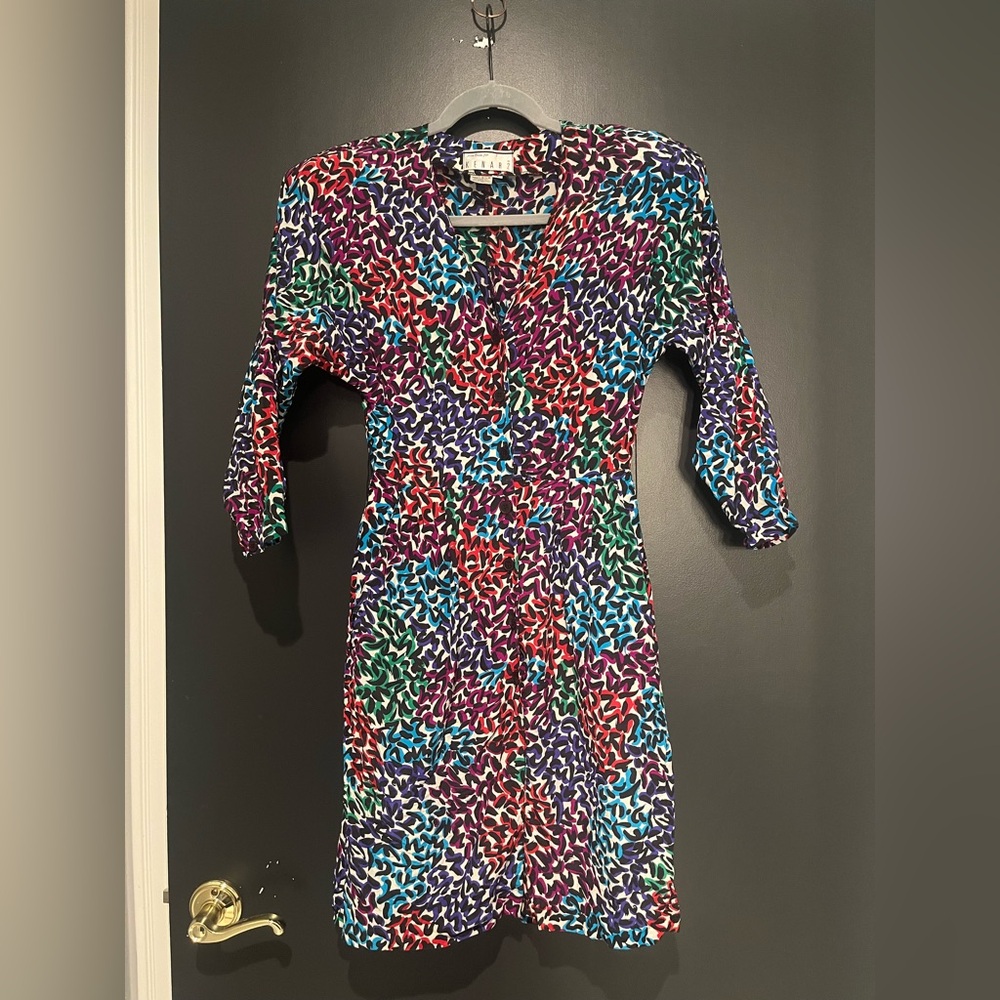 Vintage Silk 3/4 length sleeve dress with shoulder pads and front buttons